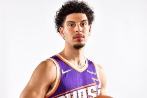 😎捡到宝？太阳41号秀布雷亚神准投射 三分5中4轰全队最高19分