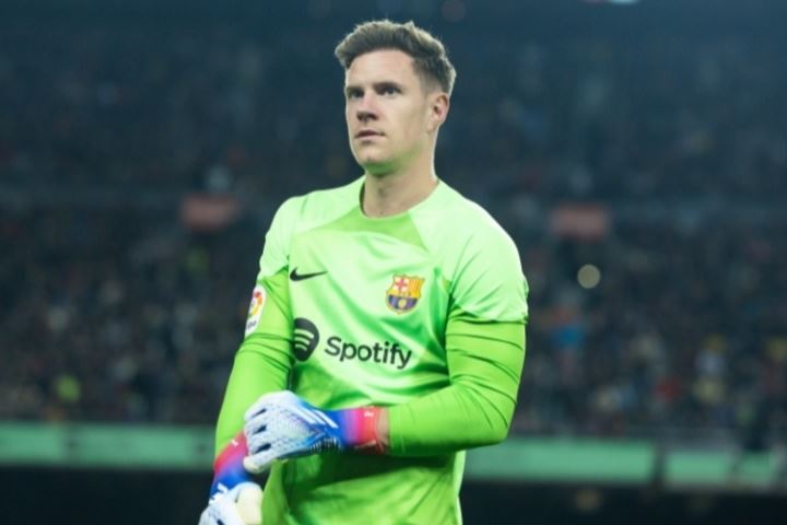 世体：特尔施特根将于明天接受手术 巴萨和球员对恢复时间有分歧