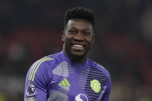 曼晚：奥纳纳全力恢复希望参加曼联vs枪手揭幕战，已开始专项训练