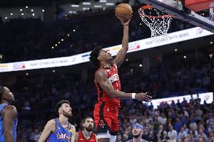 阿门:我们正找到节奏渐入佳境 这场胜利就是我们状态的绝佳证明