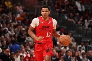 认识他吗?德鲁-史密斯防守效率值和净效率值两项数据领跑NBA